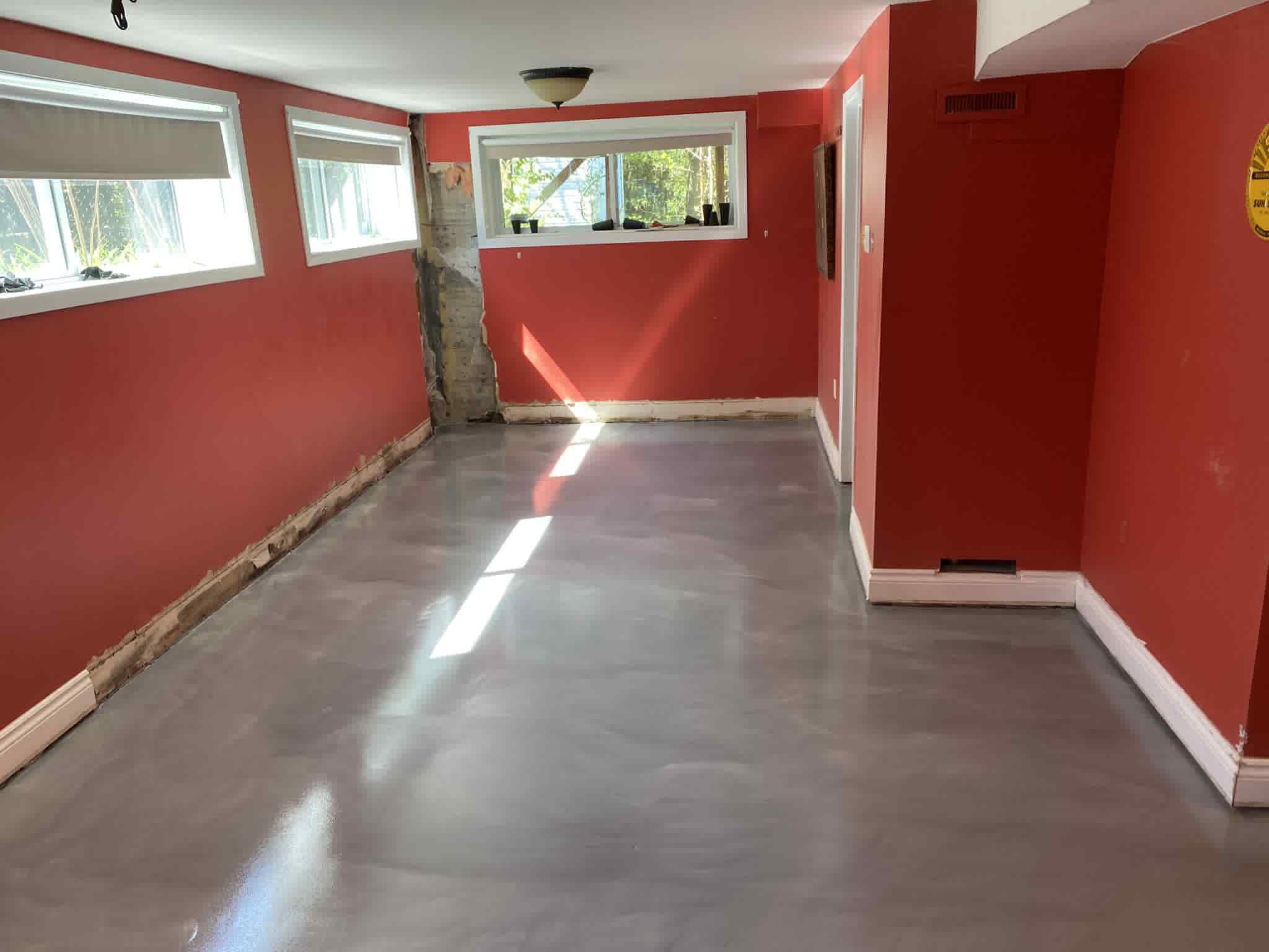 Plancher époxy métallique